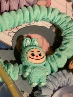 do vlasů i na ruku - 2