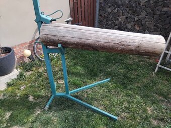 prodam drzak na rezani klad motorovou pilou - 2