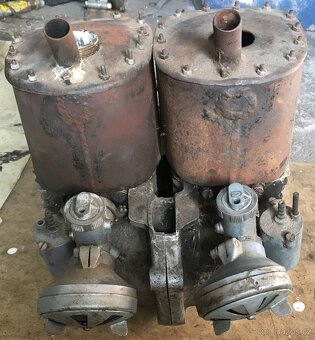 Silniční závodní motor Jawa 250 ccm pérák J. Lakatoš - 2