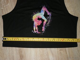 Nový černý gymnastický top vel.150 - 2