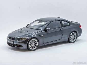 BMW E92 M3 1:18 Kyosho - 2