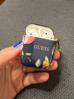 Apple AirPods 2. generace - 2