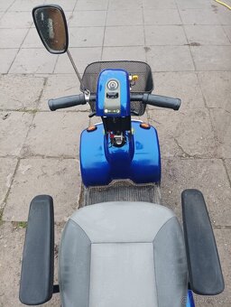 Elektrický invalidní vozík - 2