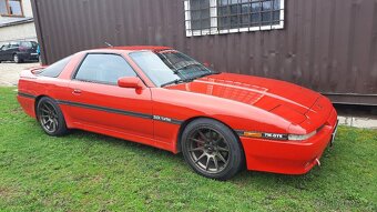 Toyota Supra 3,0 turbo - 2