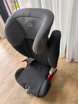 Dětská autosedačka Britax Römer 15-36kg isofix - 2
