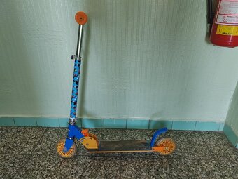 Dětská koloběžka Hot wheels - 2
