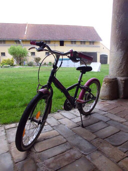dětské dívčí kolo Btwin, 20" - 2