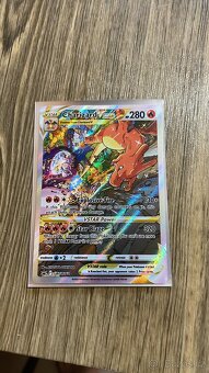 Pokemon - sbírka charizardů - 2
