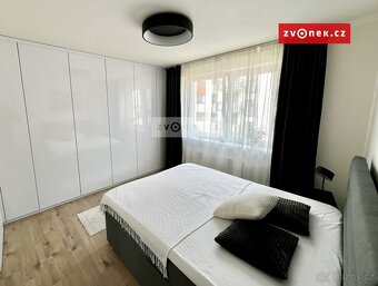 Exkluzivní byt 2+kk s terasou, garážové stání, Malenovice - 2