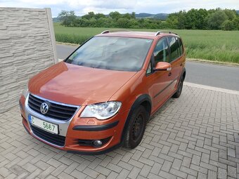 Volkswagen Touran Cross 2.0TDi 103kW - 2