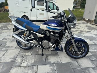 Suzuki gsx 1400 - 2