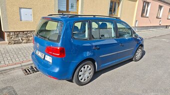 VW Touran - 2
