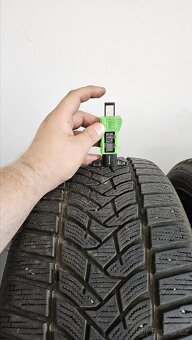 Zimní pneumatiky 235/45/18, Dunlop, DOT3321 - 2