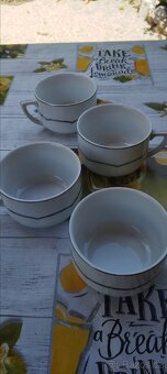 Porcelánové šálky Art Deco H.C.Chodau - 2