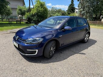 E golf 100 kw 36 kW baterie najeto 73500 km - 2