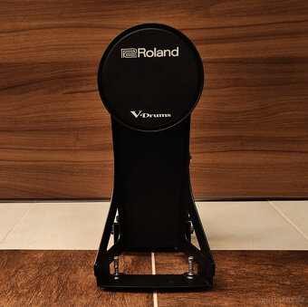 ROLAND KD-10 - Basový pad TOP stav - 2