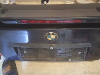 Bmw E36 / víko kufru s křídlem - 2