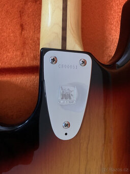 Ernie Ball Music Man BFR Nitro StingRay Retro 76 Radio Knob - 2