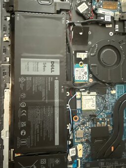 DELL INSPIRON 5515 - AMD RYZEN 5700U - 2