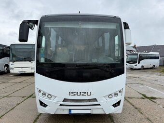 ISUZU NOVO LUX - 2