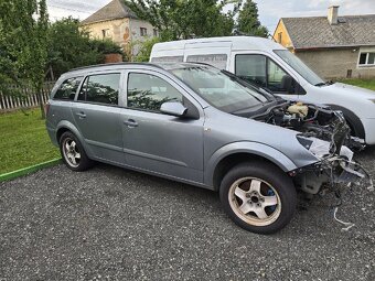 Náhradní díly opel astra h - 2