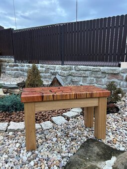 Konferenční stolek z epoxidu - 2