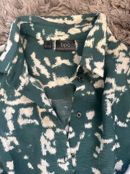 Krásné příjemné košilové šaty v midi délce vel 40, nové - 2