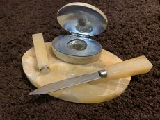 Prodám starožitný mramorový kalamář - 2