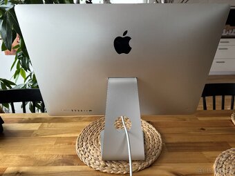 CTO Apple iMac 27" i9 3,6GHz 8jádro, Radeon Pro Vega 48 - 2