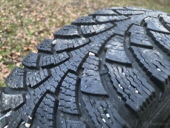 Zimní pneumatiky 175/65 r14 - 2