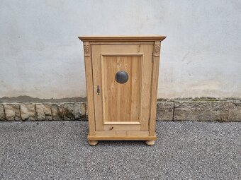 HEZKÁ STARÁ SMRKOVÁ POTRAVINKA - 2