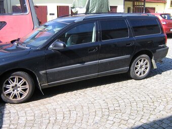 Volvo V70 D5 AWD - 2