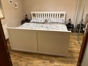 Postel 180/200 masiv bílá s šuplíky - 2