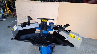 Štípačka na dřevo Scheppach HL 730 - 2