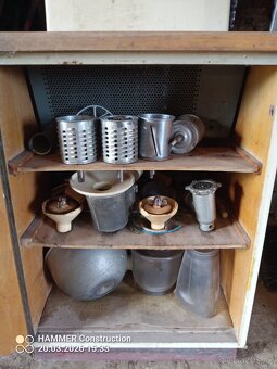 Historický kuchyňský Super Robot - 2