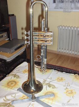 Prodám Bb trubku Amati Studio - 2