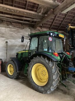 John Deere 5085M - 2