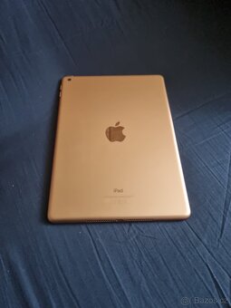 Apple iPad 9.7“ - 2
