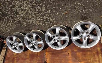 4xAludisky kola 5x114,3 7J R17 ET46 - 2