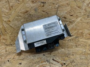 ŘÍDICÍ JEDNOTKA AUTOMATICKÉ PŘEVODOVKY 4D0927156DJ - 2