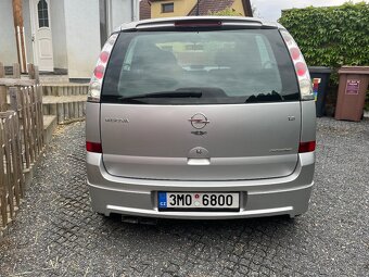 Opel Meriva 1.8 16V(92 KW), naj. 65 000 km, ČR - 2