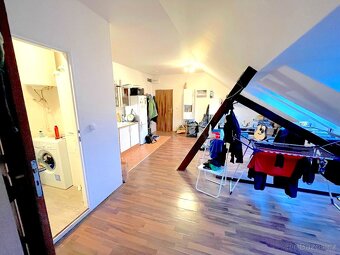 Pronájem podkrovního 1+kk na ul. Lidická, Brno - 2