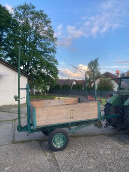 Kára za traktor s jeřábem - 2