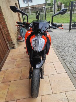 KTM 125 Duke - 2