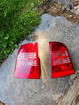 Originální zadní světla Škoda Octavia 1 combi - 2
