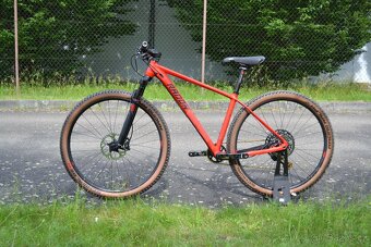 Radon Jealous AL (18") 10,4 kg Stav nového kola - 2