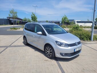 Volkswagen Touran - 2