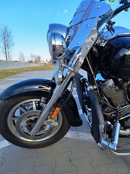 Yamaha XV 1700 Road Star - 2