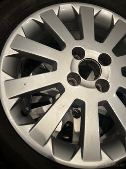 205/55 R16 Kola Opel AstrA - 2