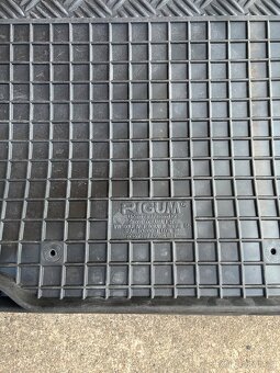 Gumové koberce Škoda/VW/Seat - 2